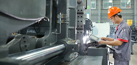 J9.COMDF注塑机-机械守护